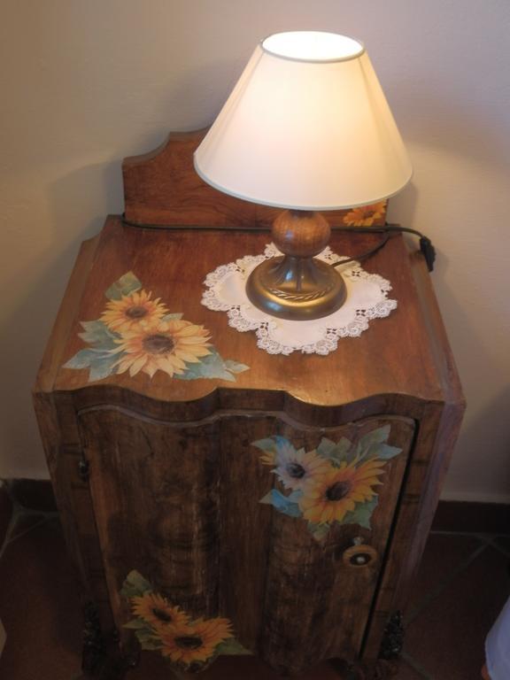 Bed and Breakfast Il Girasole Fosdinovo Zimmer foto